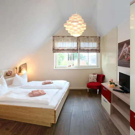 Apartment Neue Reihe 28 - Vogelnest *