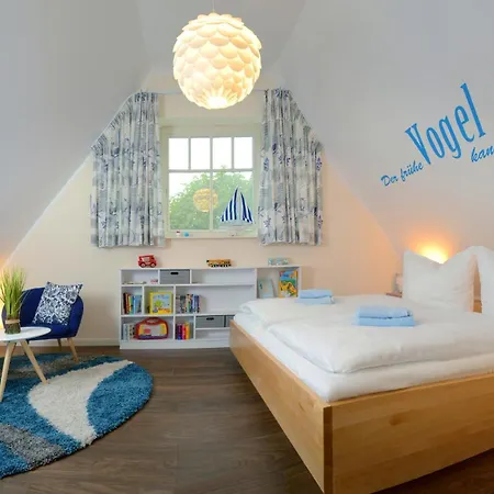 Neue Reihe 28 - Vogelnest * Ostseeheilbad Zingst