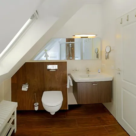 Neue Reihe 28 - Vogelnest Apartment Ostseeheilbad Zingst